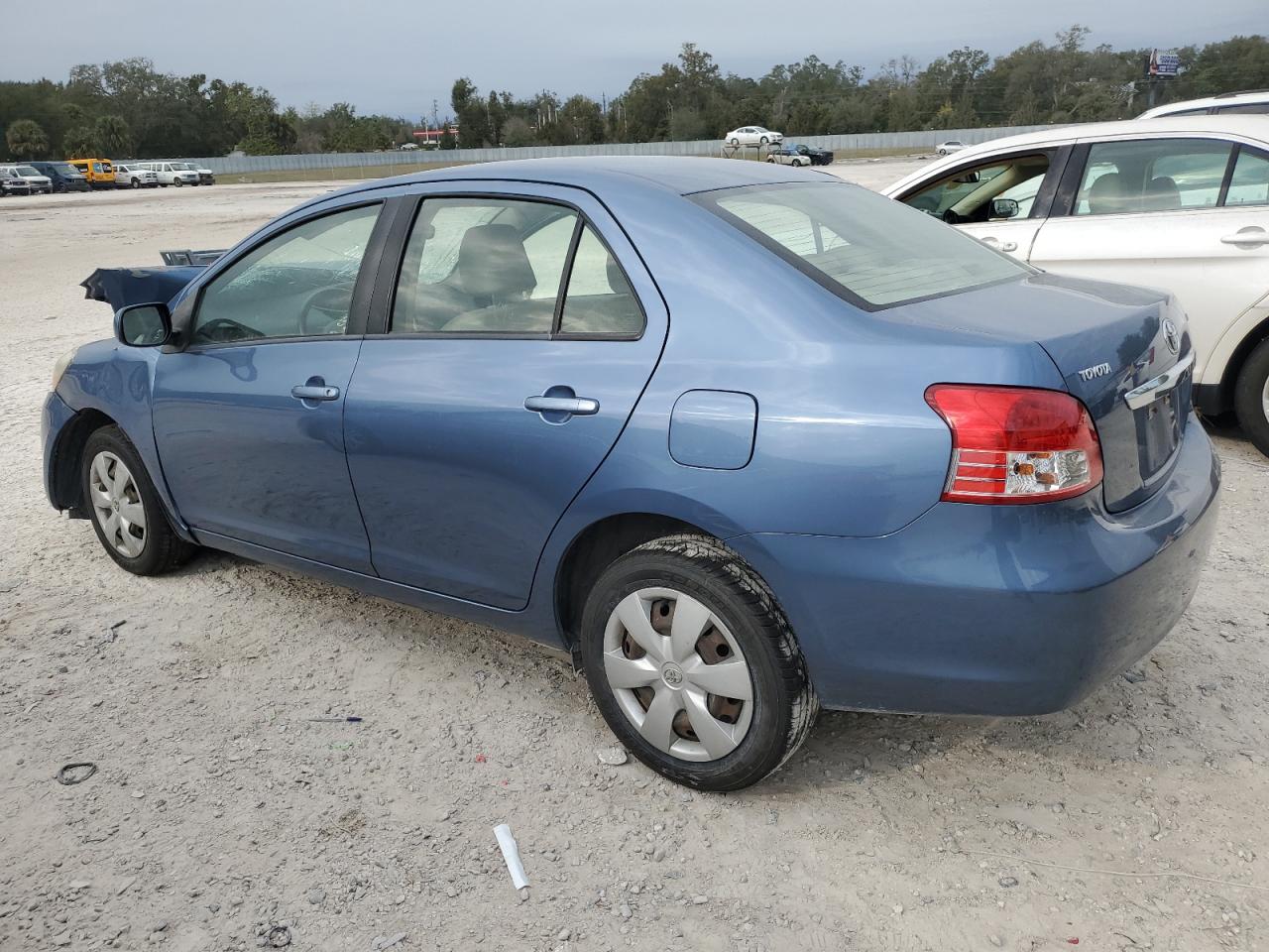 2007 Toyota Yaris VIN JTDBT923971162578 Copart auction photo, all over / minor dent/scratches damage thumbnail 2