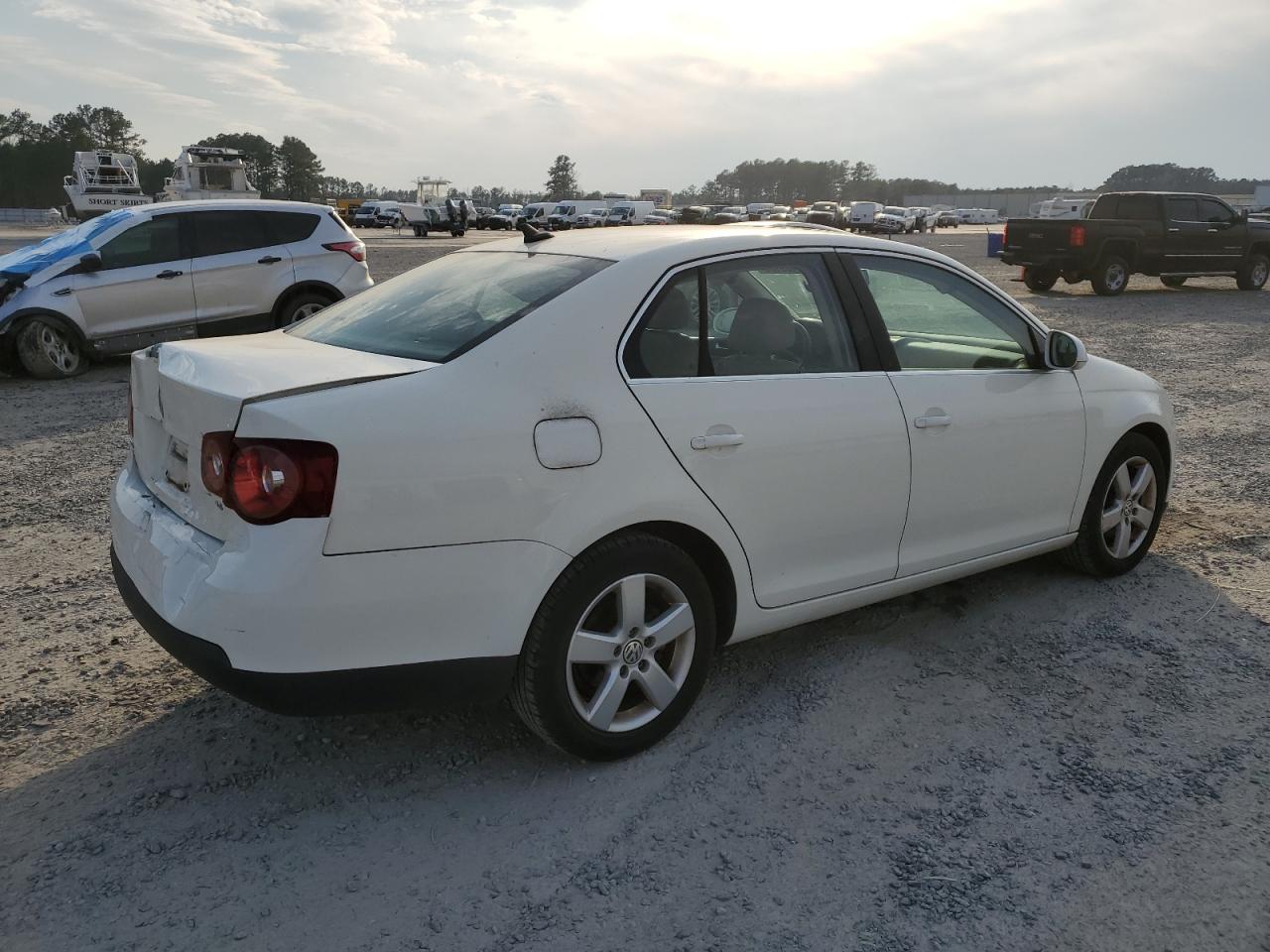 2008 Volkswagen Jetta VIN 3VWRM71K98M166785 Copart auction photo, rear end damage thumbnail 3