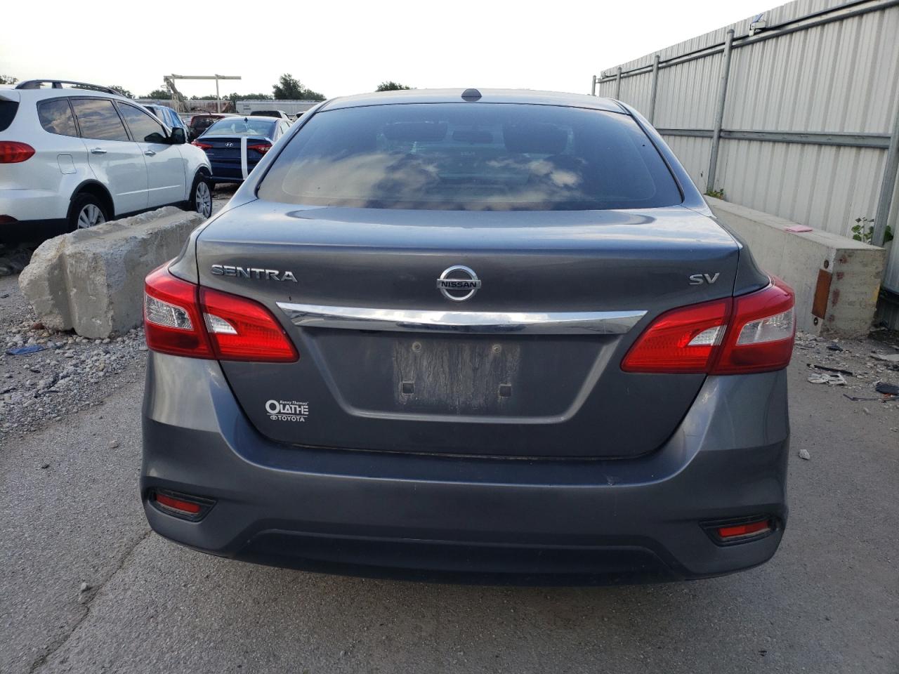 2018 Nissan Sentra VIN 3N1AB7AP4JL633949 Copart auction photo, hail damage thumbnail 6