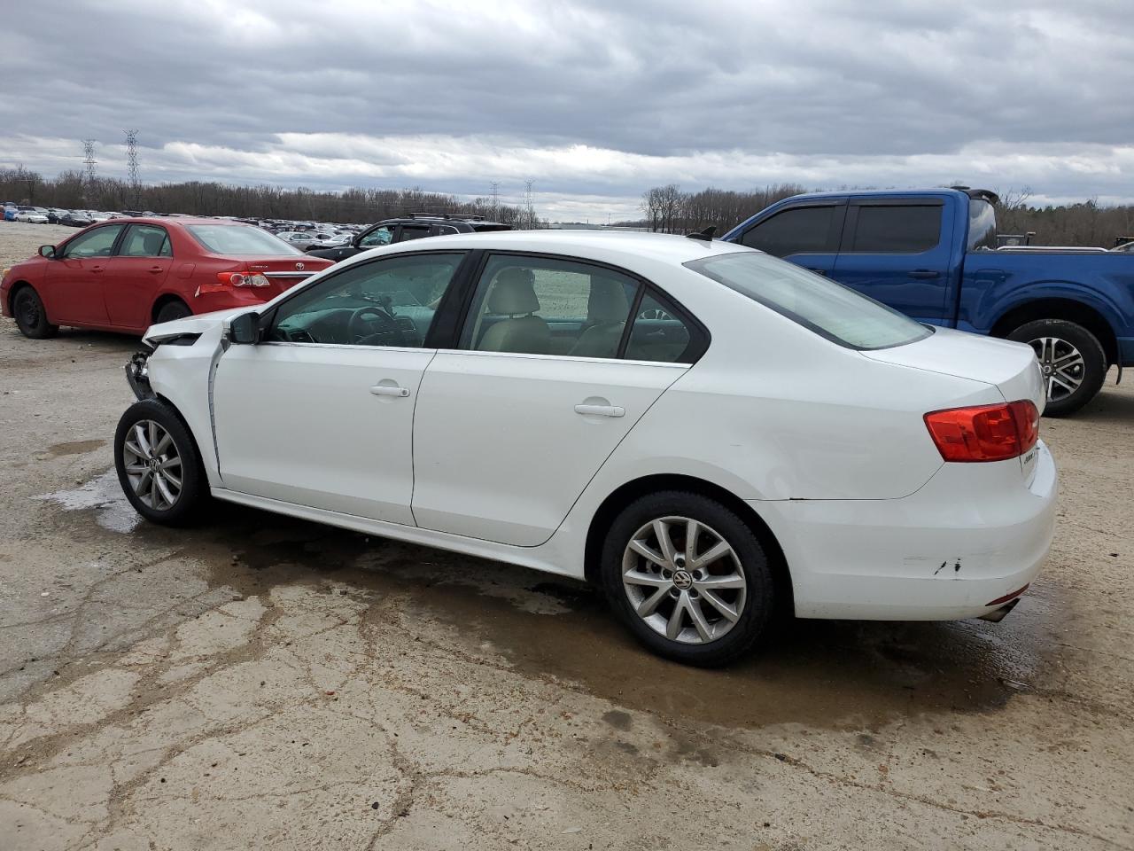 2014 Volkswagen Jetta VIN 3VWD07AJ5EM316979 Copart auction photo, front end / mechanical damage thumbnail 2