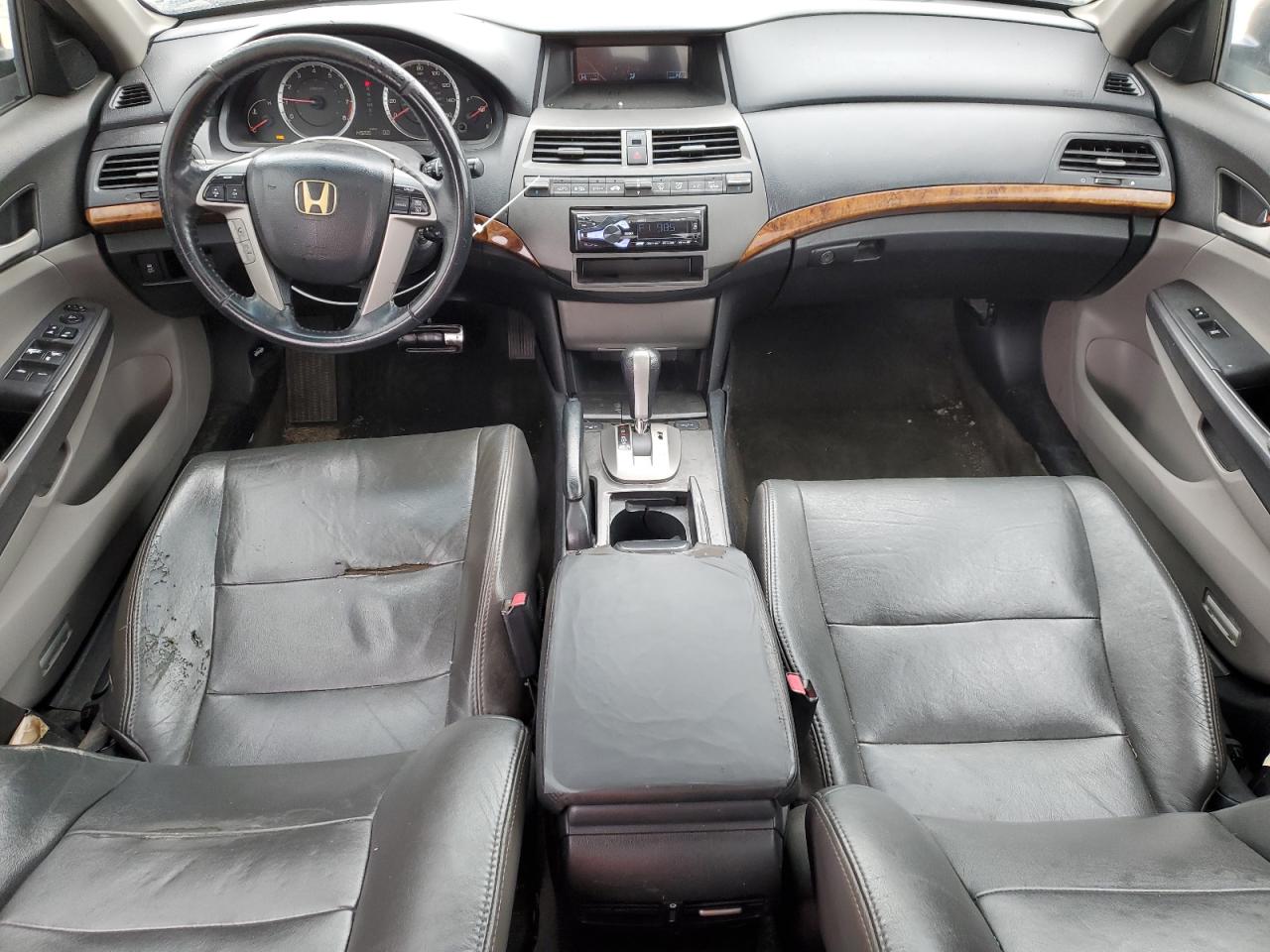 2011 Honda Accord VIN 1HGCP2F82BA006270 Copart auction photo, rear end / front end damage thumbnail 8