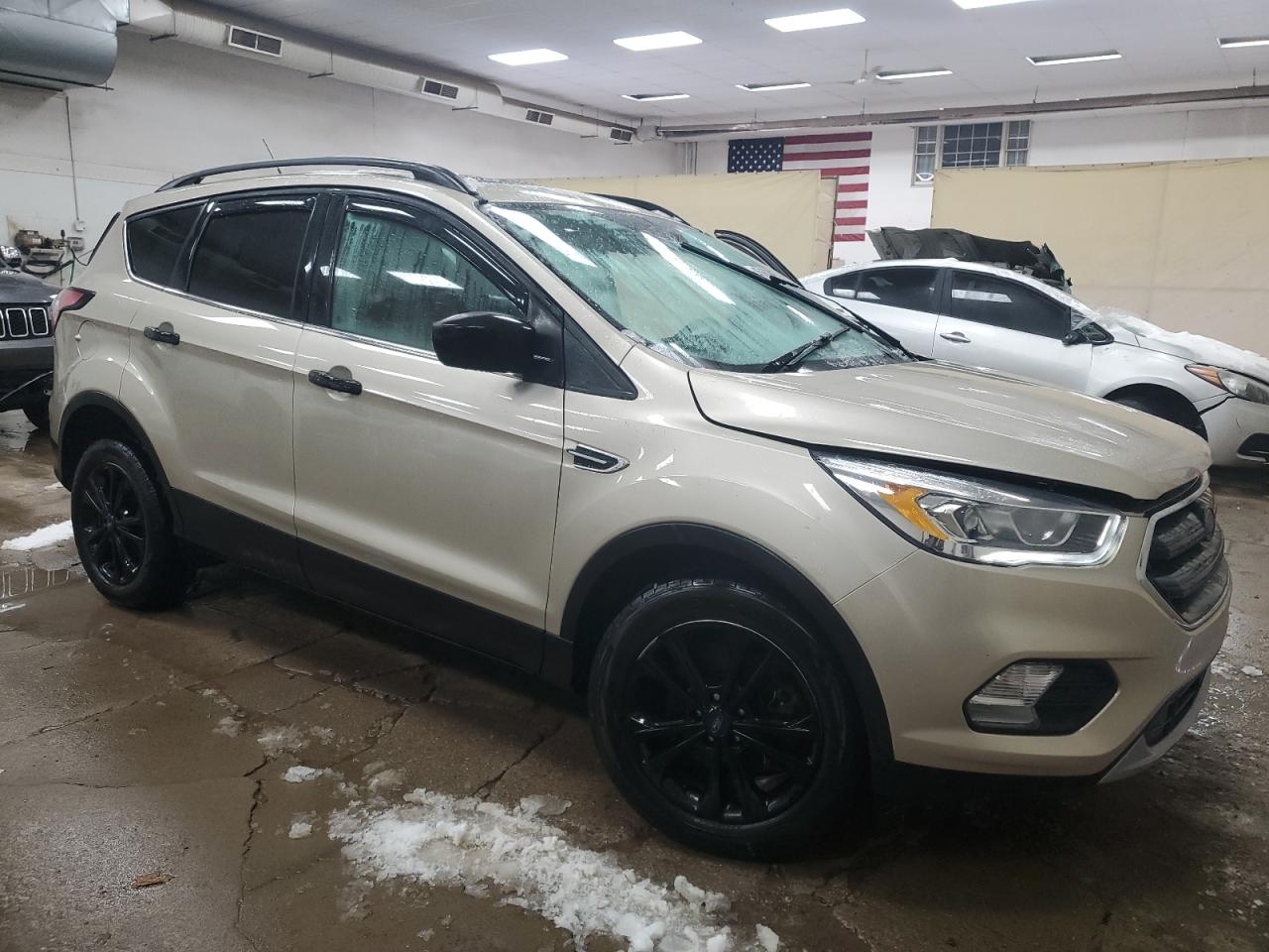 2018 Ford Escape VIN 1FMCU9HD5JUD49643 Copart auction photo, front end / side damage thumbnail 4