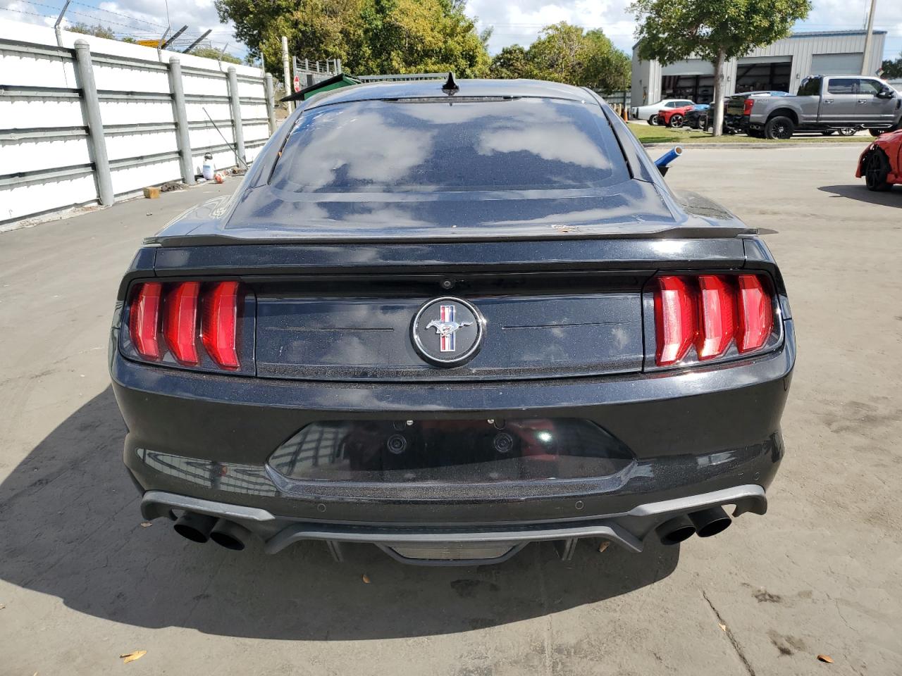 2020 Ford Mustang VIN 1FA6P8TD1L5159433 Copart auction photo, front end damage thumbnail 6
