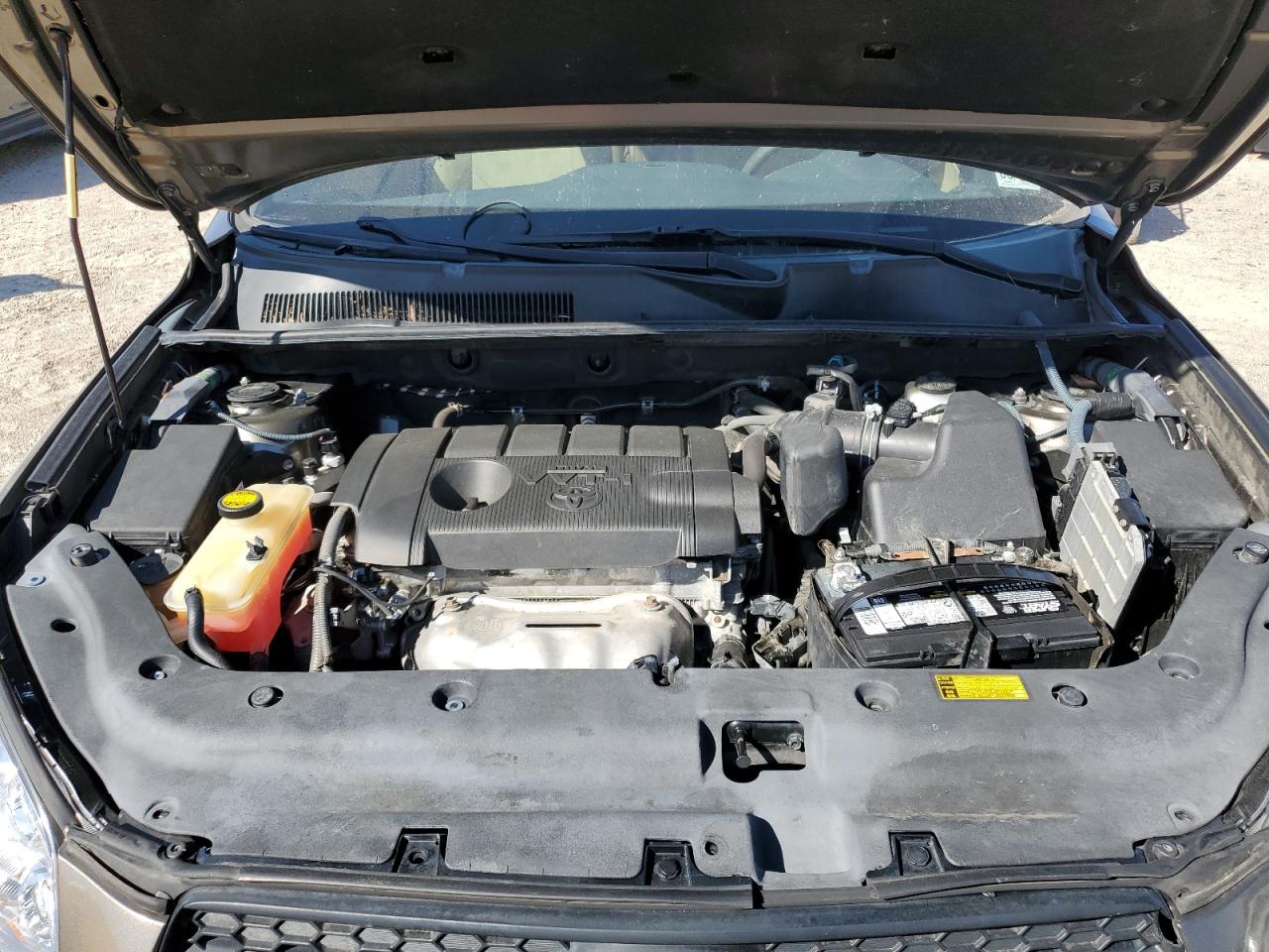 2011 Toyota RAV 4 VIN 2T3ZF4DV2BW077485 Copart auction photo, rear end / side damage thumbnail 12
