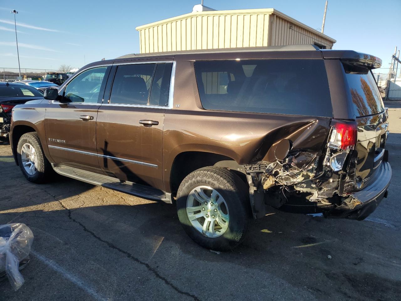 2018 Chevrolet Suburban VIN 1GNSKHKCXJR140134 Copart auction photo, rear end damage thumbnail 2