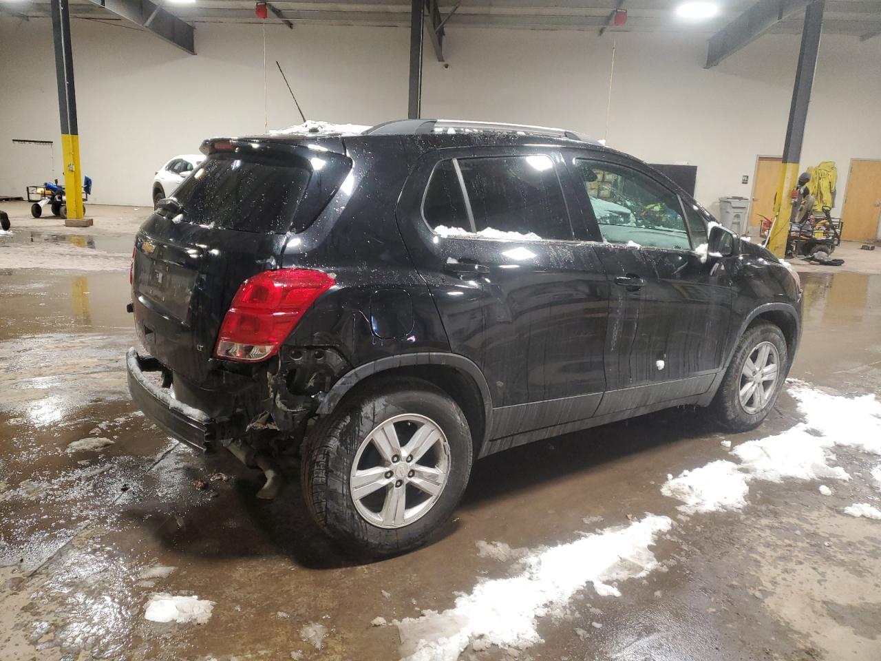 2018 Chevrolet Trax VIN 3GNCJLSB8JL257090 Copart auction photo, rear end / front end damage thumbnail 3