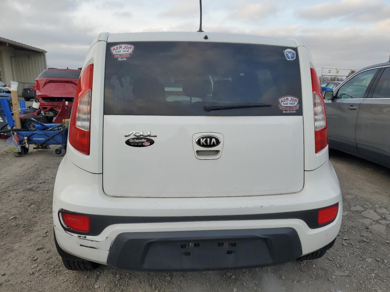 2013 KIA Soul VIN KNDJT2A5XD7759351 Copart auction photo, side / minor dent/scratches damage thumbnail 6