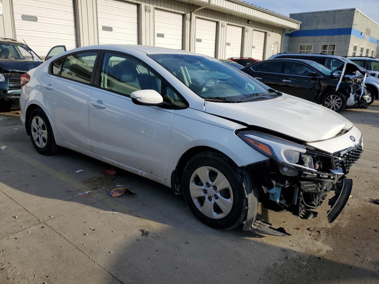 2017 KIA Forte VIN 3KPFK4A78HE046279 Copart auction photo, front end damage thumbnail 4