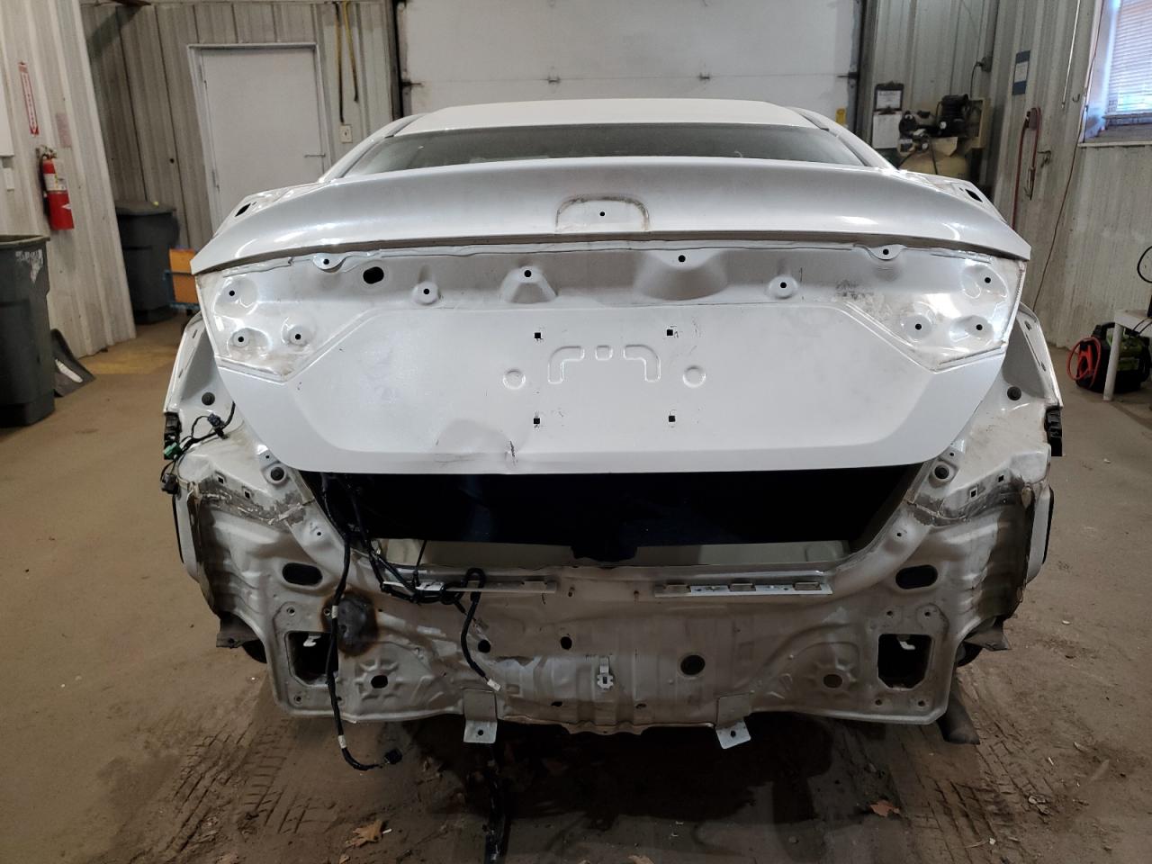 2020 Honda Civic VIN 2HGFC2F62LH547622 Copart auction photo, rear end / side damage thumbnail 6