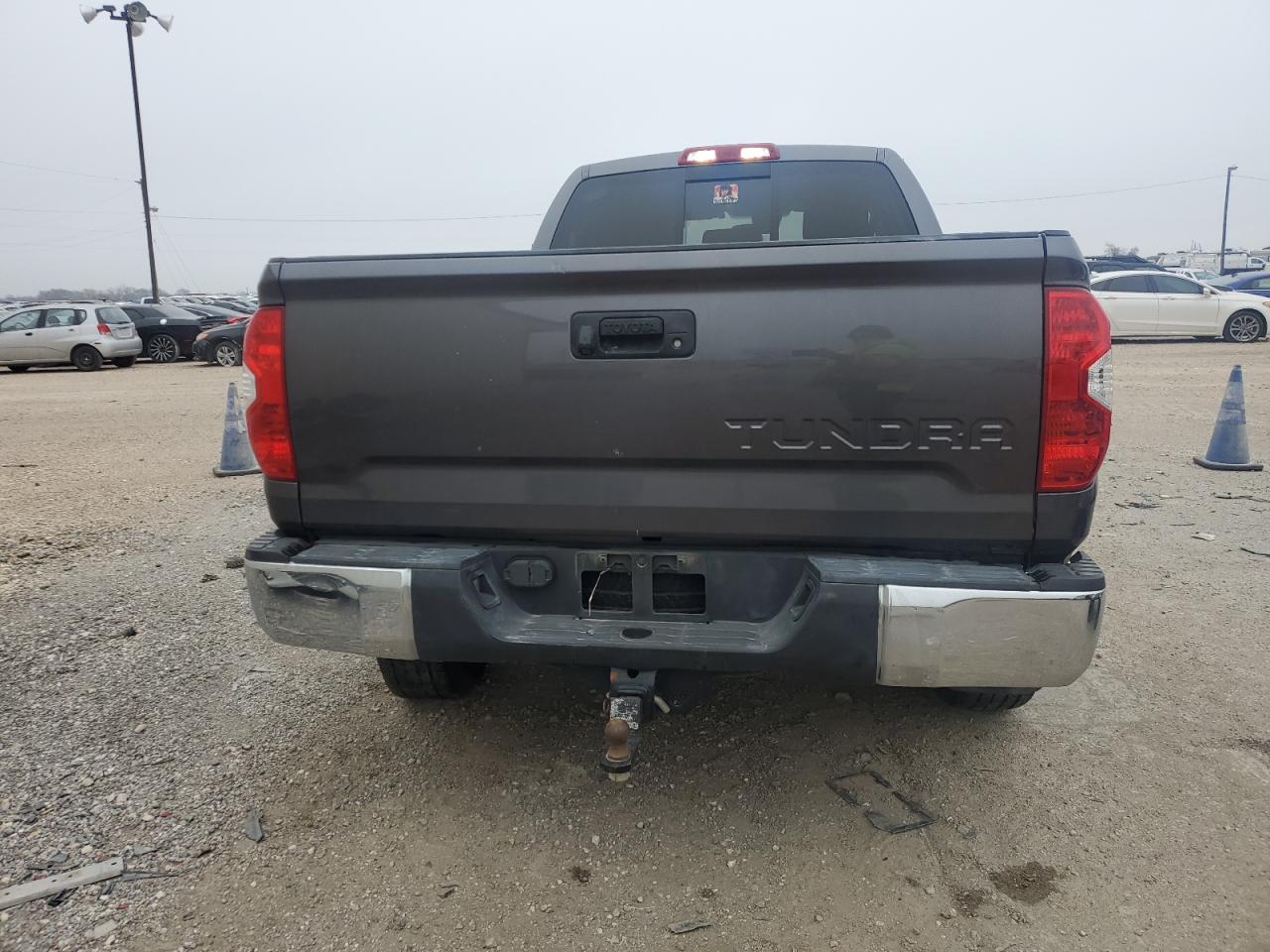 2018 Toyota Tundra VIN 5TFRM5F18JX129072 Copart auction photo, side damage thumbnail 6