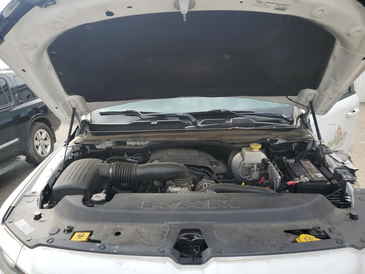2020 RAM 1500 VIN 1C6RREFT5LN158148 Copart auction photo, side / front end damage thumbnail 11