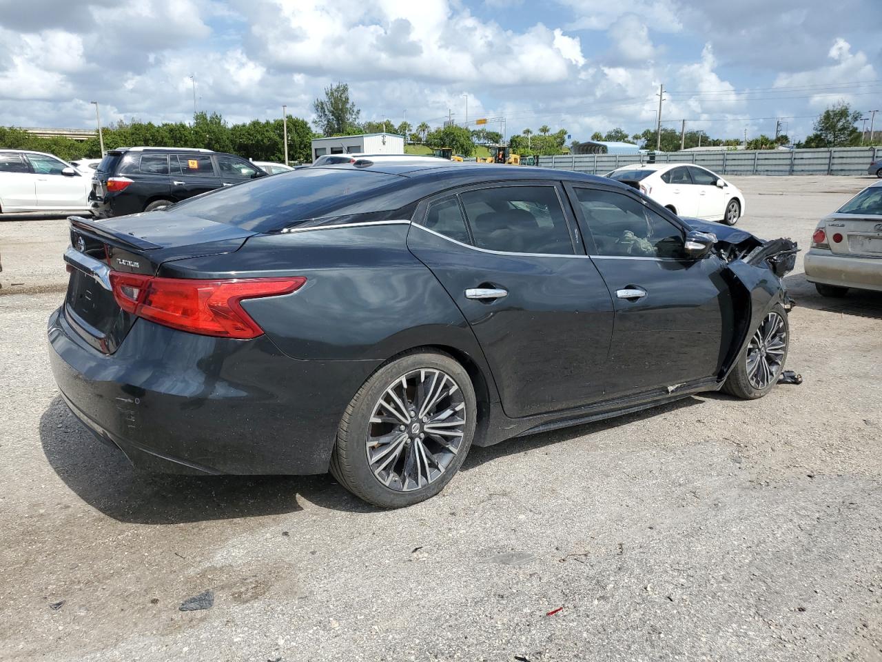 2017 Nissan Maxima VIN 1N4AA6AP6HC407644 Copart auction photo, front end damage thumbnail 3