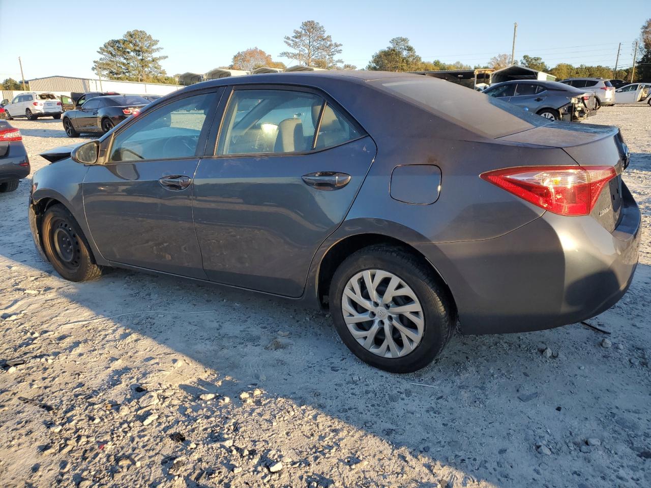 2018 Toyota Corolla VIN 2T1BURHE8JC028864 Copart auction photo, front end damage thumbnail 2