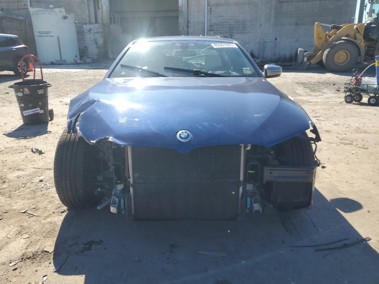 2019 BMW M5 VIN WBAJB9C54KB288202 Copart auction photo, front end / rear end damage thumbnail 5