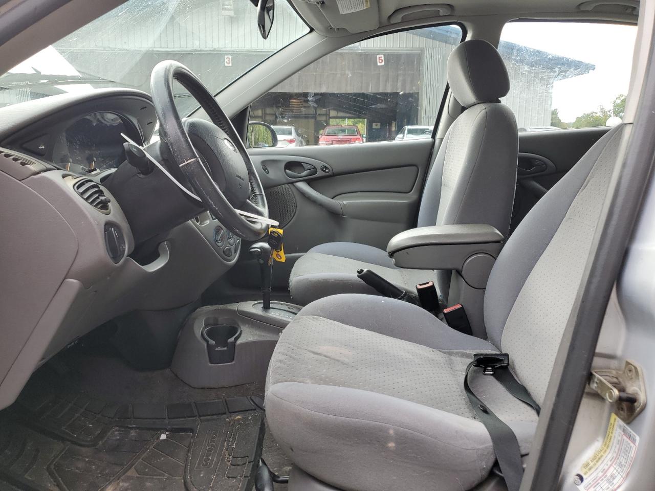 2004 Ford Focus VIN 1FAFP38Z54W119293 Copart auction photo, front end / minor dent/scratches damage thumbnail 7