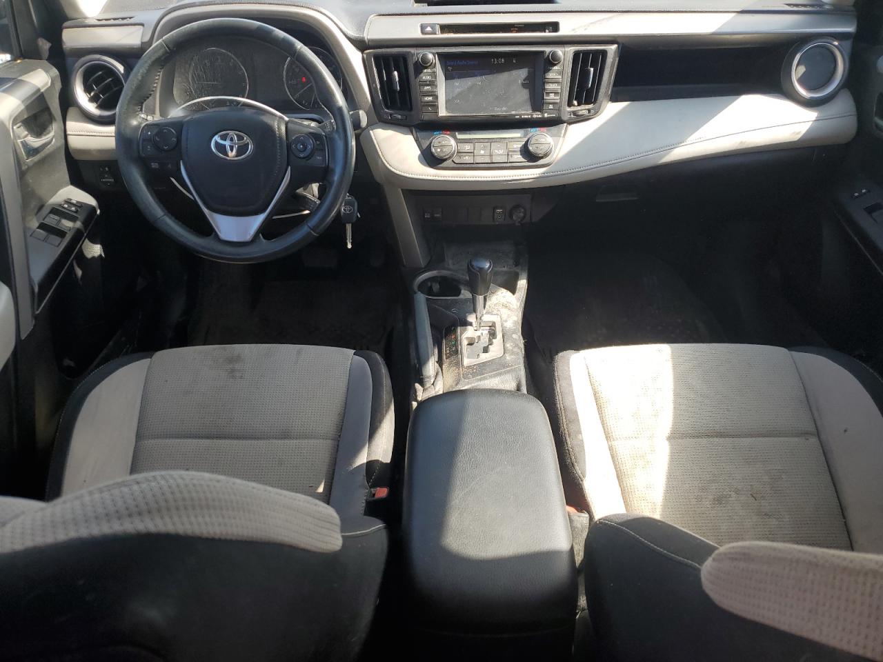 2016 Toyota RAV 4 VIN 2T3RFREV8GW470068 Copart auction photo, rear end / front end damage thumbnail 8