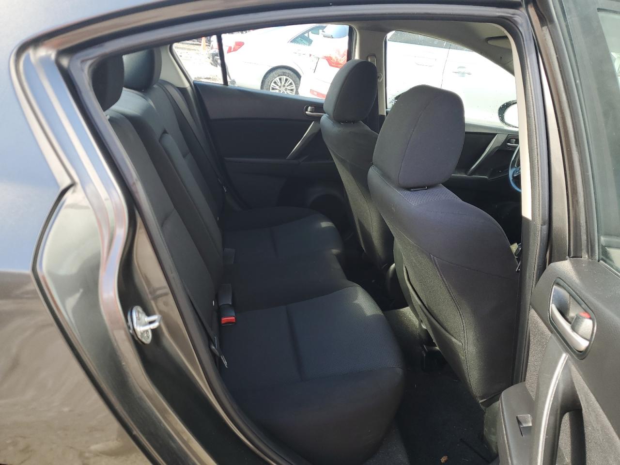 2011 Mazda 3 VIN JM1BL1VG3B1372540 Copart auction photo, front end damage thumbnail 10