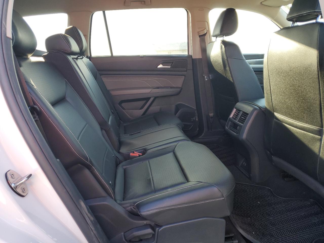 2021 Volkswagen Atlas VIN 1V2NR2CA4MC609915 Copart auction photo, rear end damage thumbnail 11