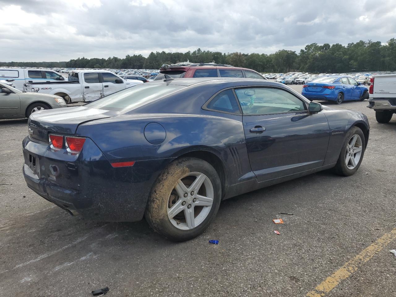 2011 Chevrolet Camaro VIN 2G1FB1ED3B9109673 Copart auction photo, rear end damage thumbnail 3