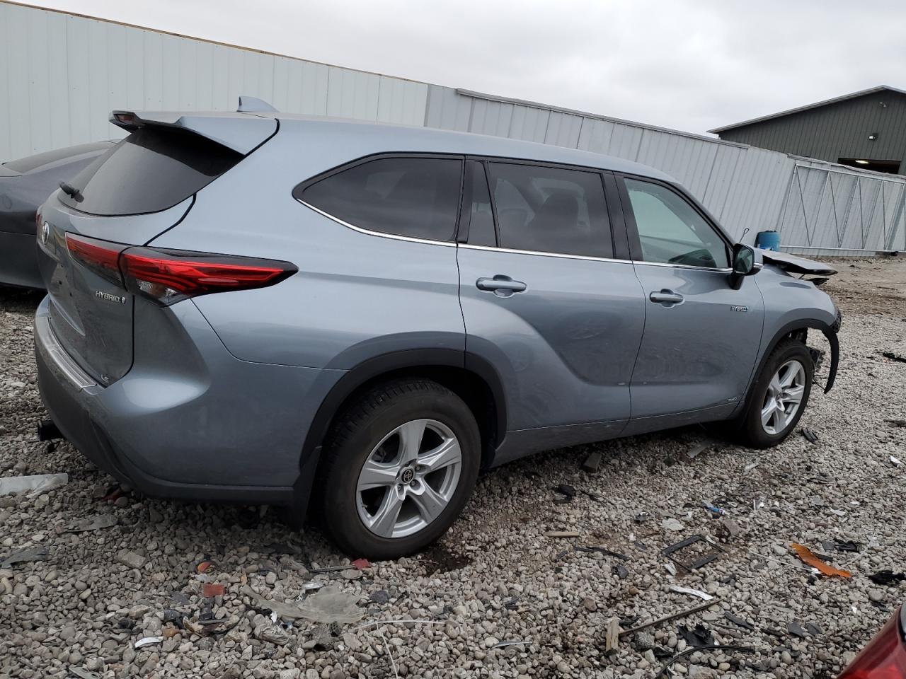 2020 Toyota Highlander VIN 5TDBBRCH0LS002308 Copart auction photo, front end / side damage thumbnail 3