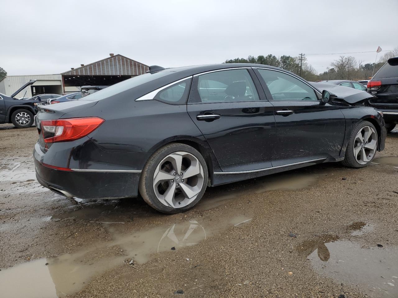 2018 Honda Accord VIN 1HGCV1F99JA108074 Copart auction photo, front end damage thumbnail 3