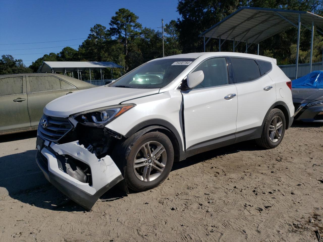 2018 Hyundai Santa Fe VIN 5NMZT3LB5JH079891