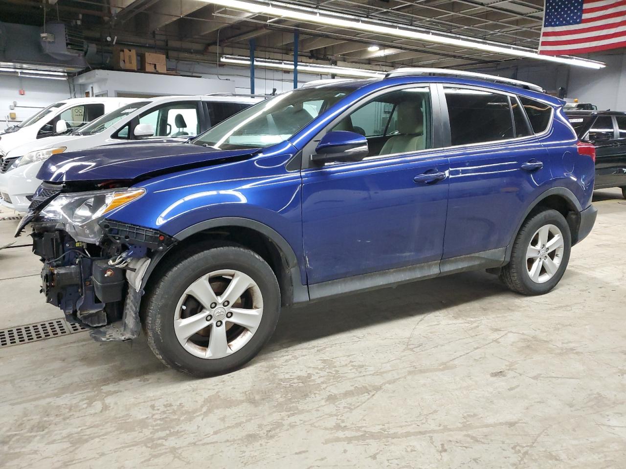2014 Toyota RAV 4 VIN 2T3RFREVXEW153048