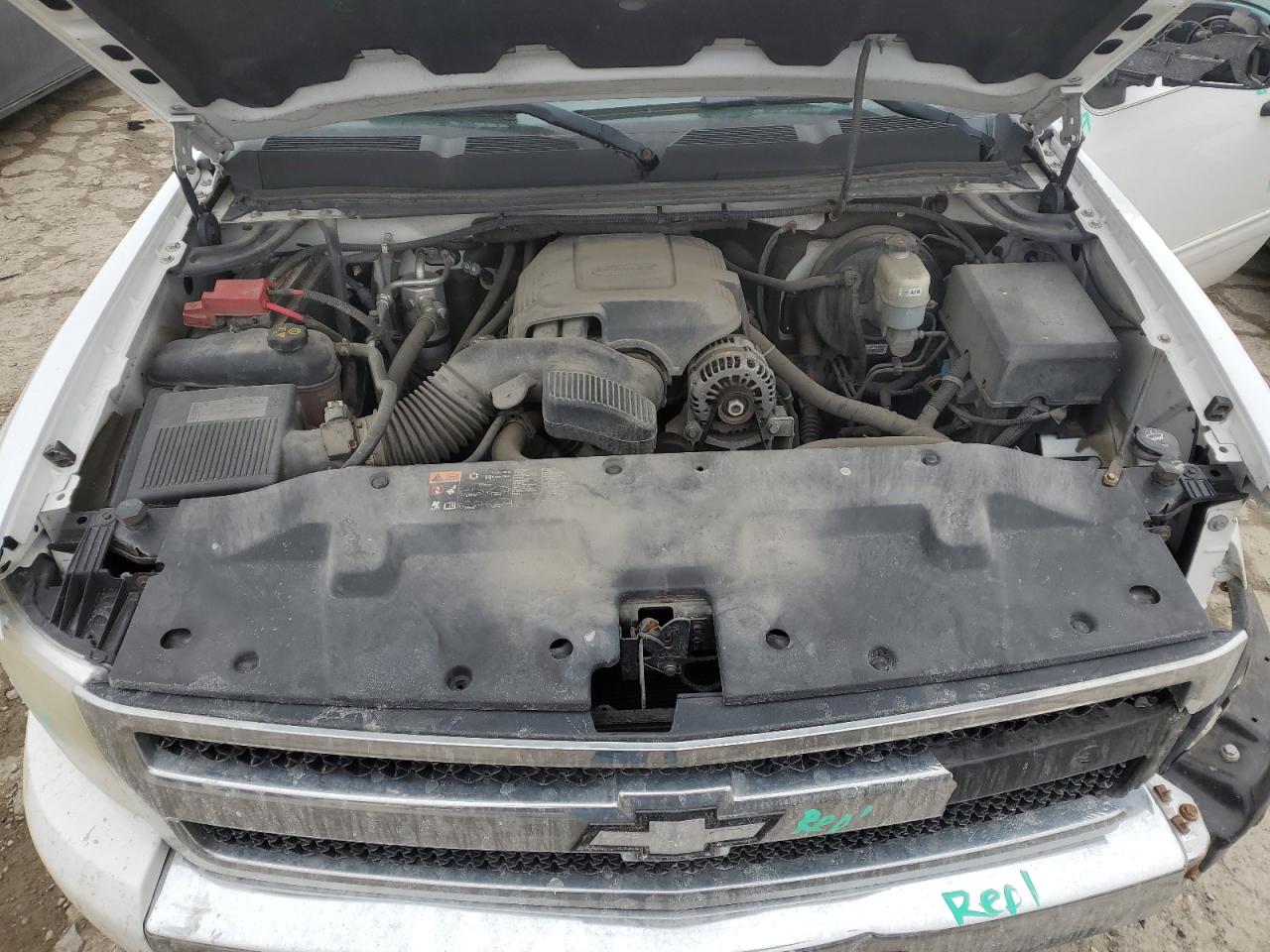 2011 Chevrolet Silverado VIN 1GCRKSE30BZ423711 Copart auction photo, front end damage thumbnail 11