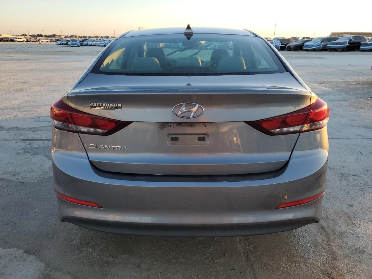 2017 Hyundai Elantra VIN KMHD84LF4HU173375 Copart auction photo, front end / minor dent/scratches damage thumbnail 6