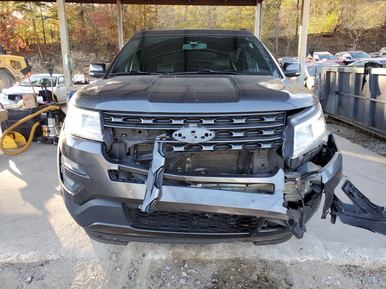 2017 Ford Explorer VIN 1FM5K7D83HGD49595 Copart auction photo, front end damage thumbnail 5