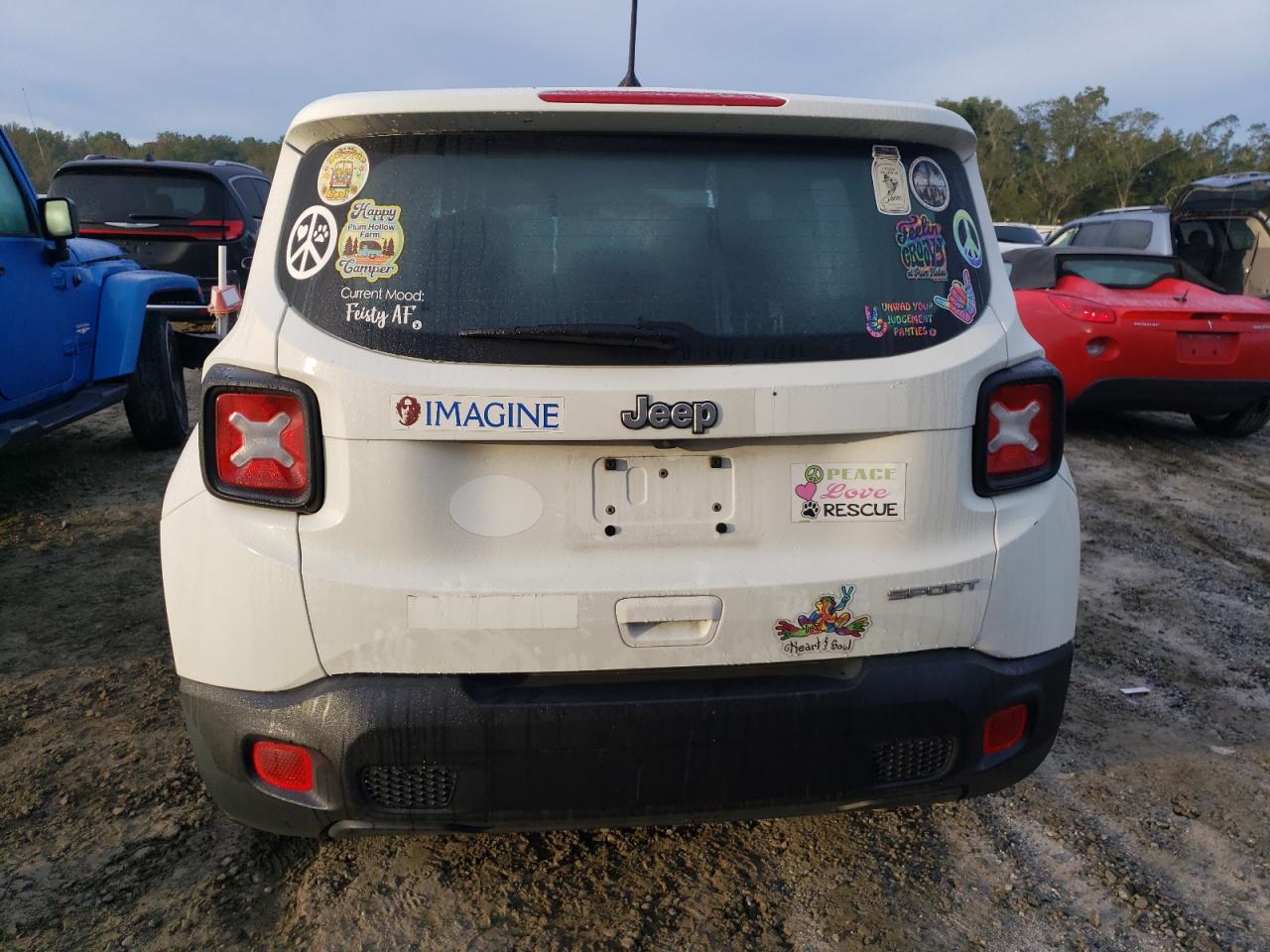 2020 Jeep Renegade VIN ZACNJAAB7LPL00686 Copart auction photo, undercarriage / front end damage thumbnail 6