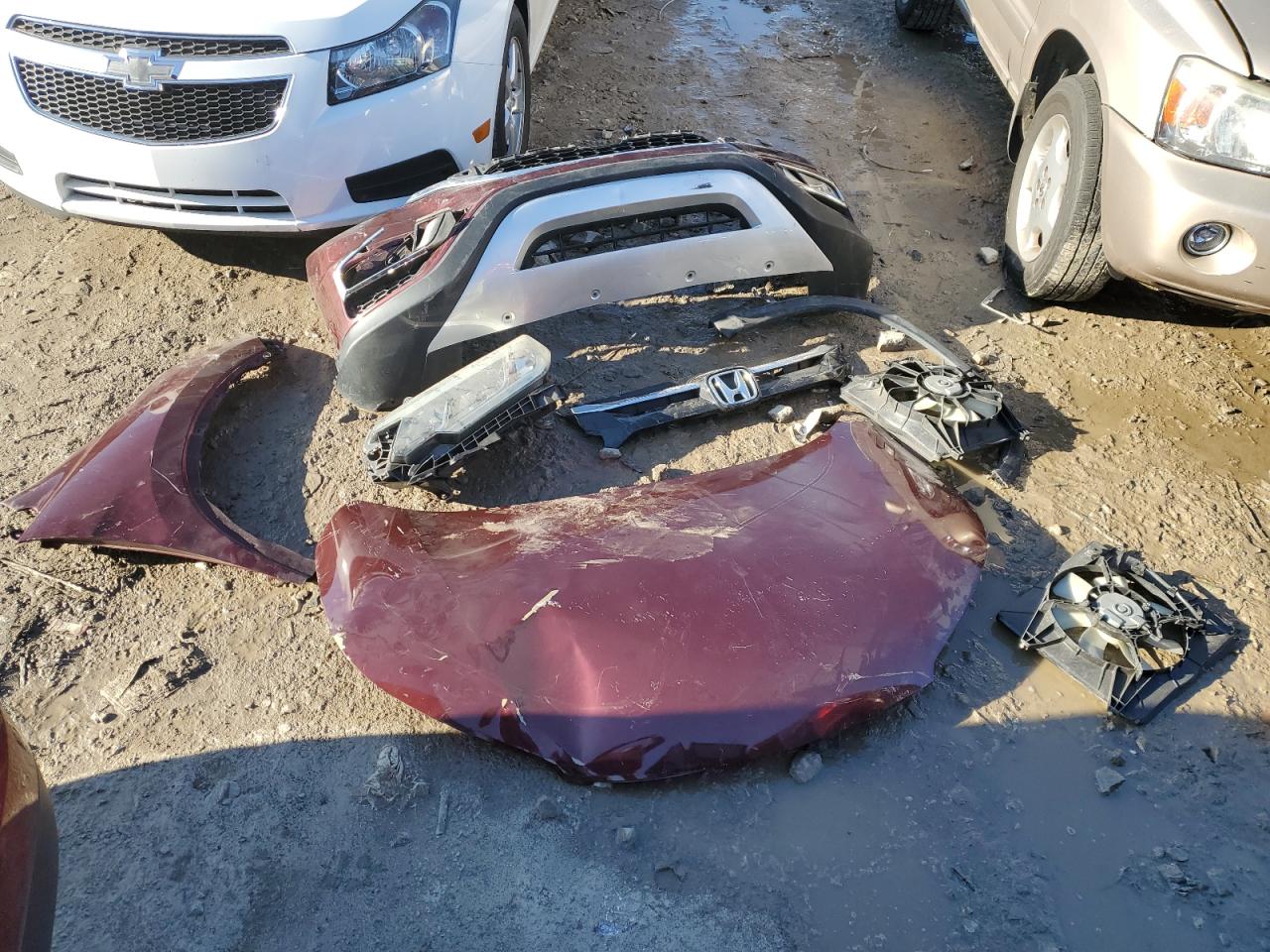 2016 Honda CR-V VIN 2HKRM4H54GH632564 Copart auction photo, front end damage thumbnail 12