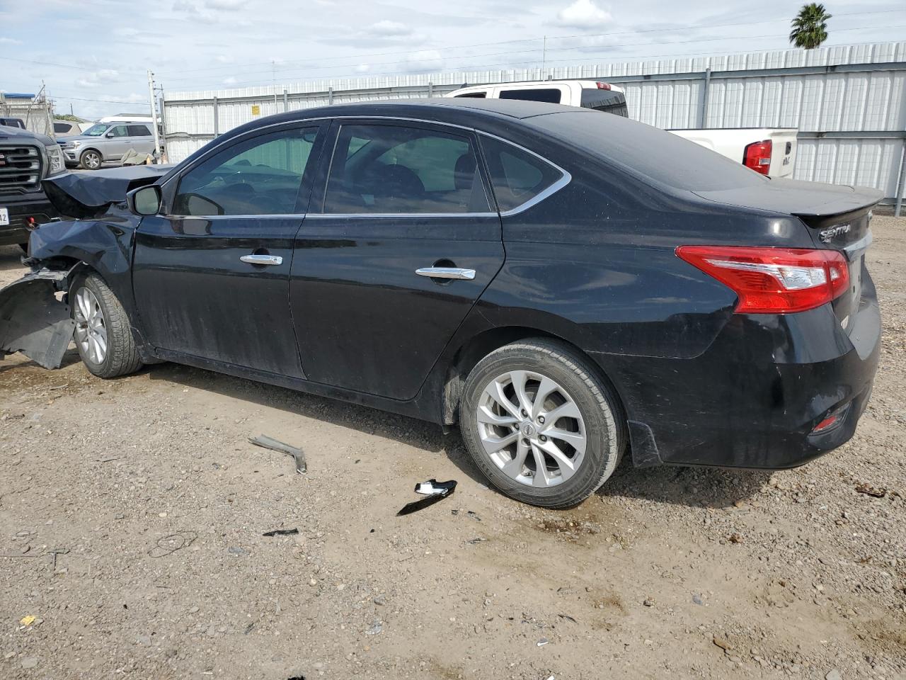 2019 Nissan Sentra VIN 3N1AB7APXKY290598 Copart auction photo, front end / minor dent/scratches damage thumbnail 2