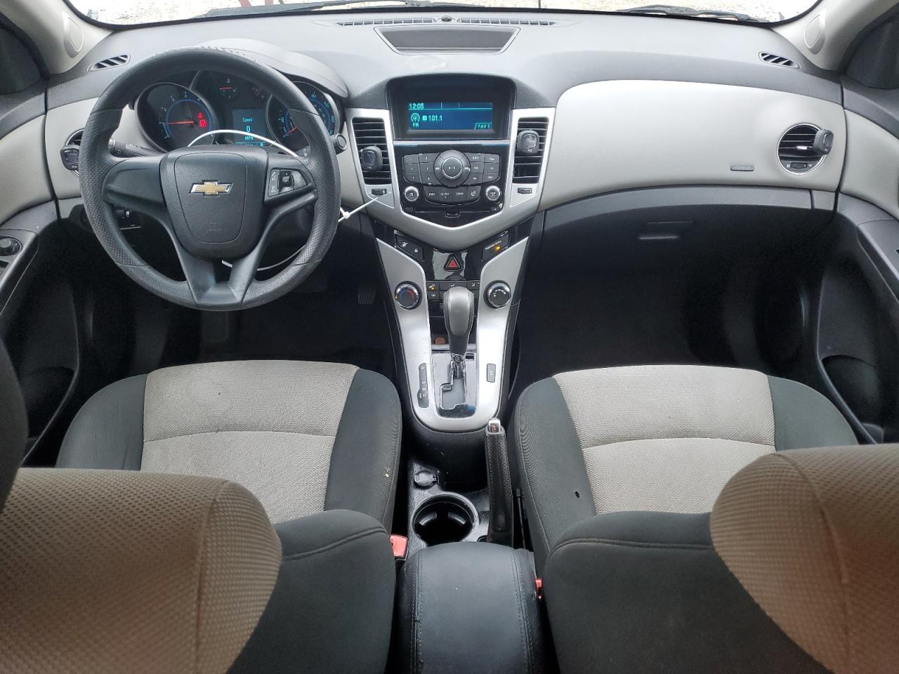 2012 Chevrolet Cruze VIN 1G1PC5SH2C7186098 Copart auction photo, front end damage thumbnail 8