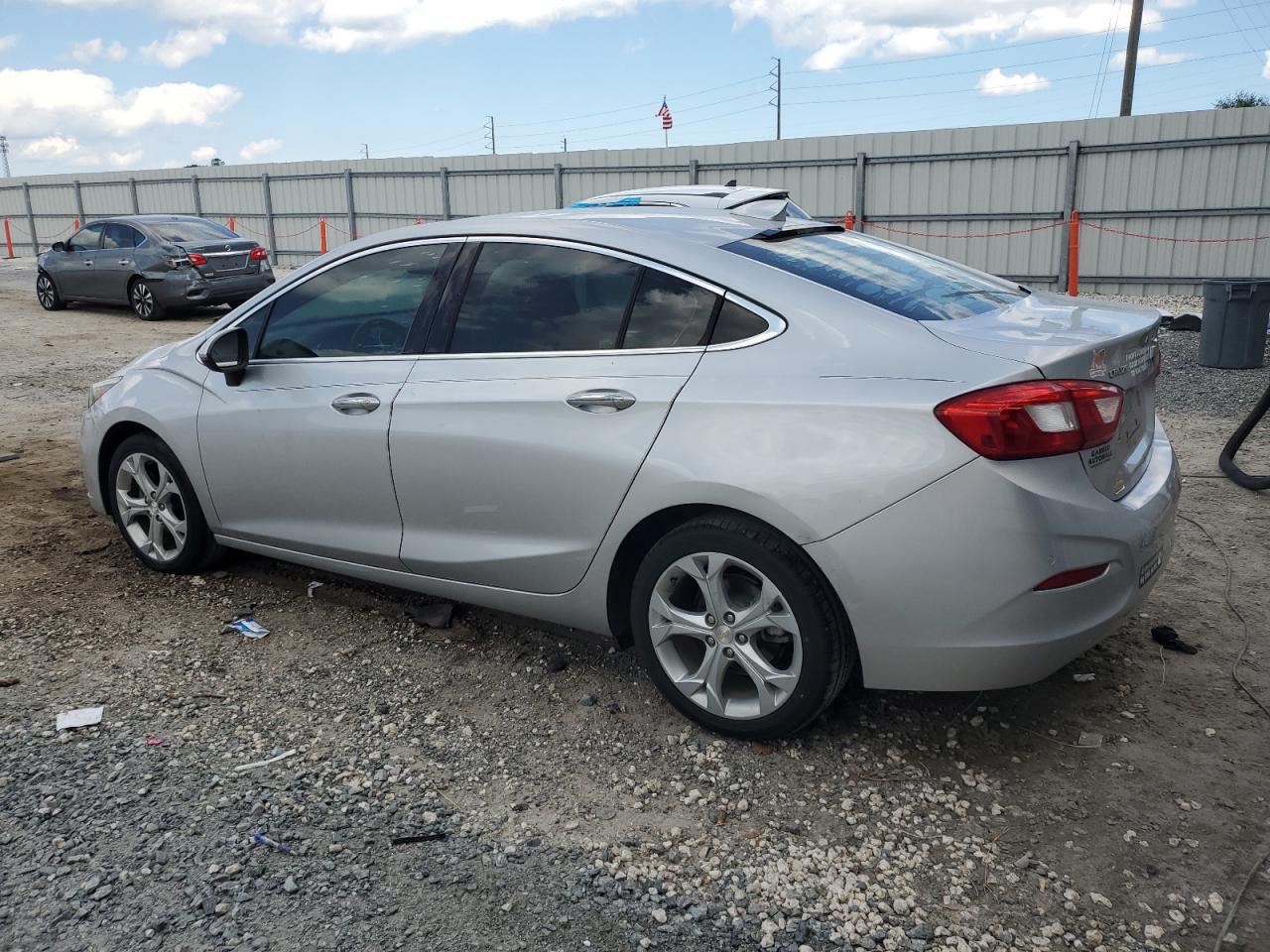 2017 Chevrolet Cruze VIN 1G1BF5SM5H7257476 Copart auction photo, water/flood damage thumbnail 2
