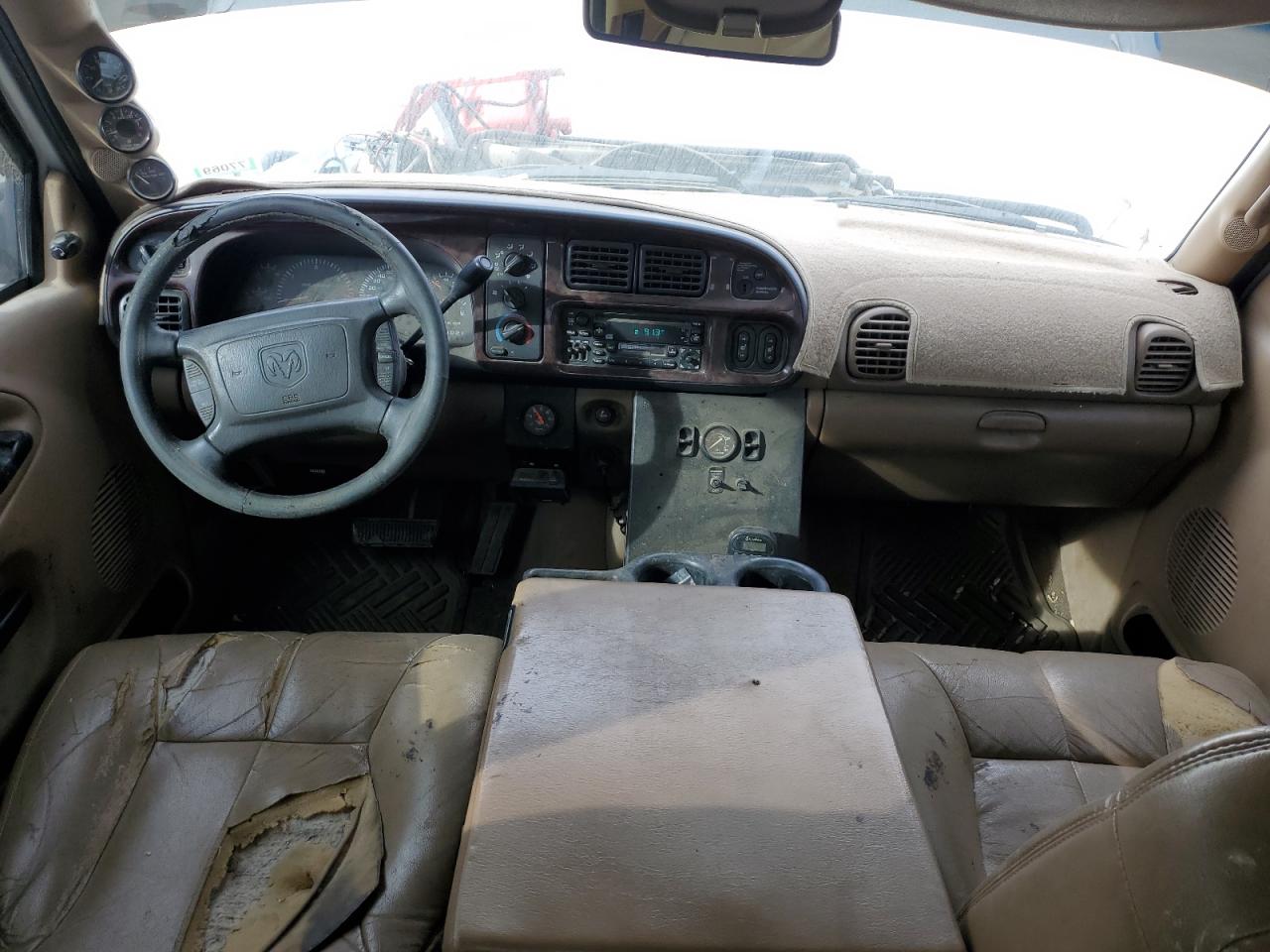 2001 Dodge RAM VIN 1B7MC33661J590291 Copart auction photo, all over / mechanical damage thumbnail 8