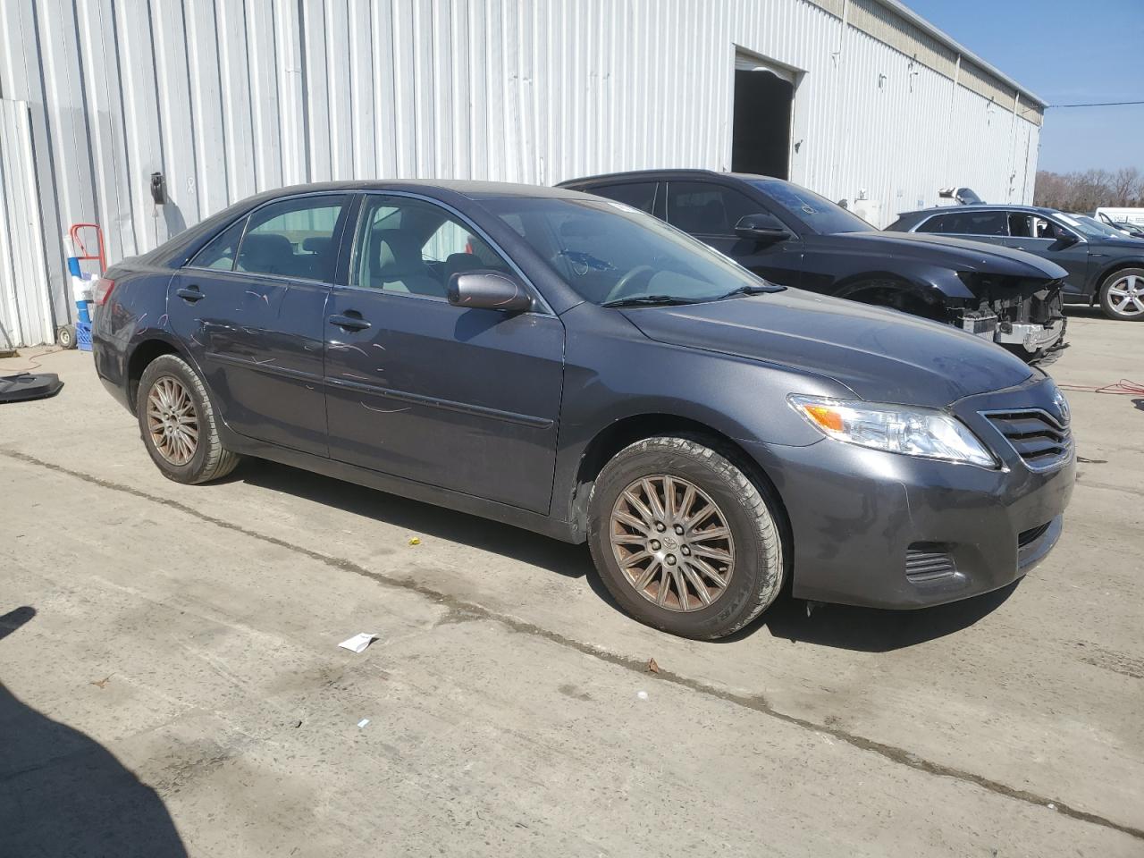 2011 Toyota Camry VIN 4T1BF3EK1BU734205 Copart auction photo, side / front end damage thumbnail 4
