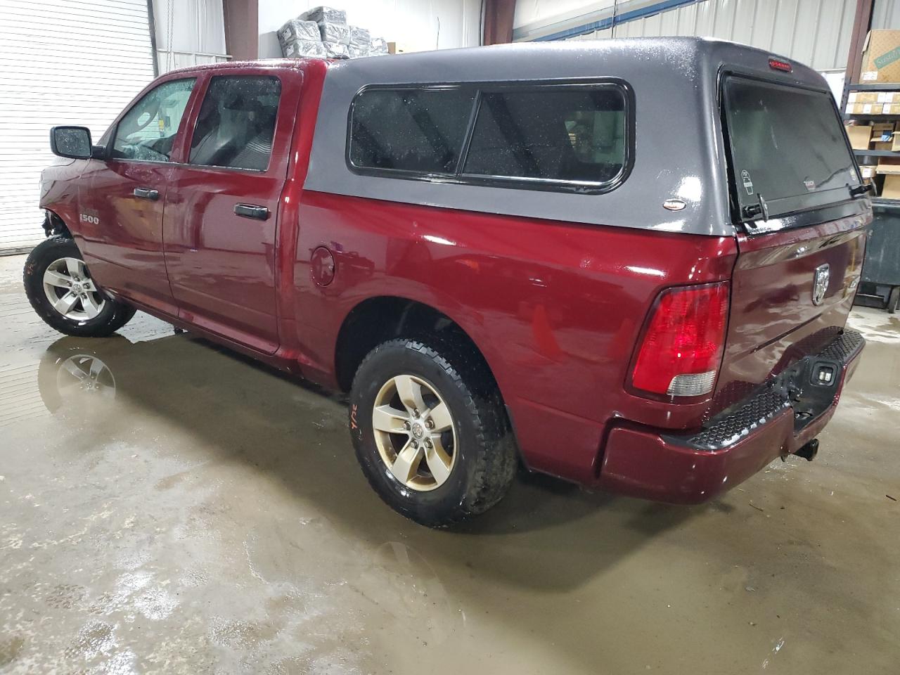 2018 RAM 1500 VIN 1C6RR7KG0JS117445 Copart auction photo, side / front end damage thumbnail 2