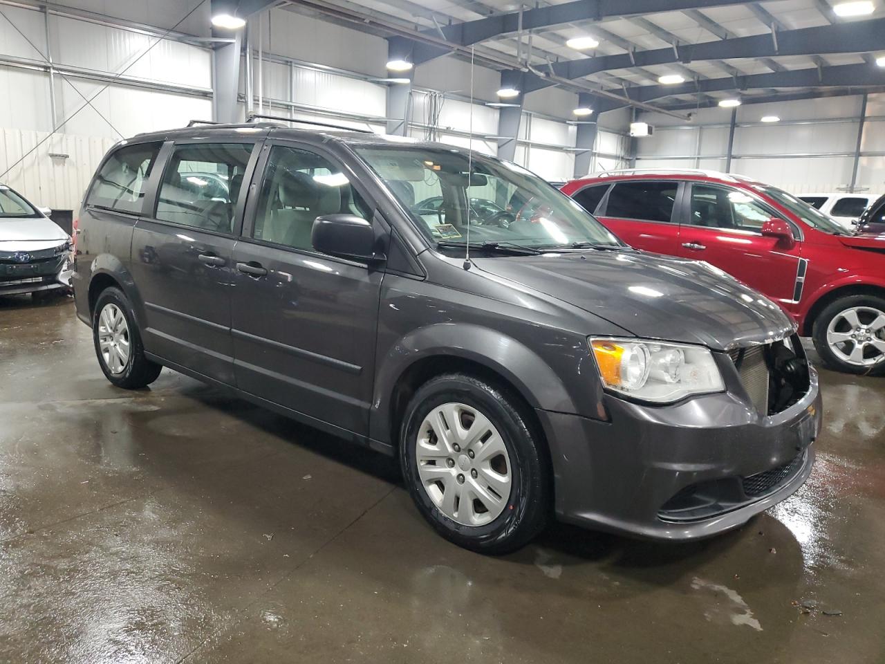 2016 Dodge Caravan VIN 2C4RDGBG2GR236793 Copart auction photo, front end damage thumbnail 4