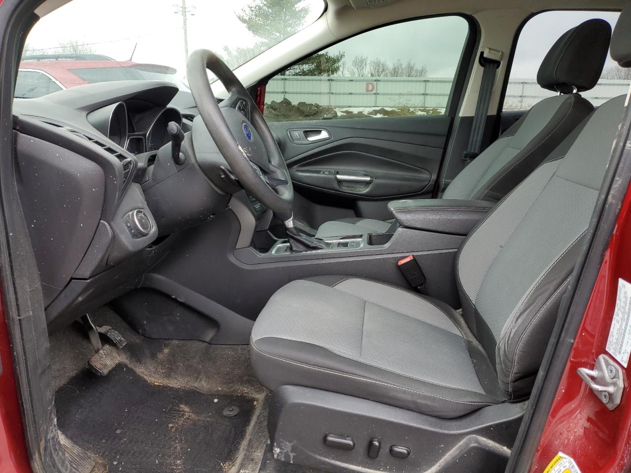 2017 Ford Escape VIN 1FMCU0GD1HUB88375 Copart auction photo, front end / minor dent/scratches damage thumbnail 7