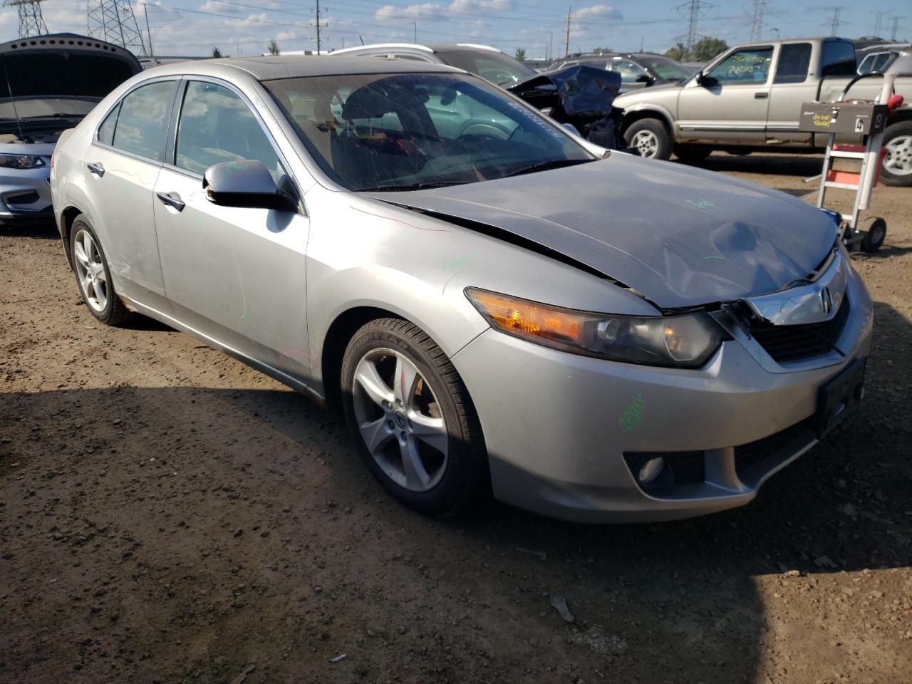 2009 Acura TSX VIN JH4CU26609C033499 Copart auction photo, front end / minor dent/scratches damage thumbnail 4