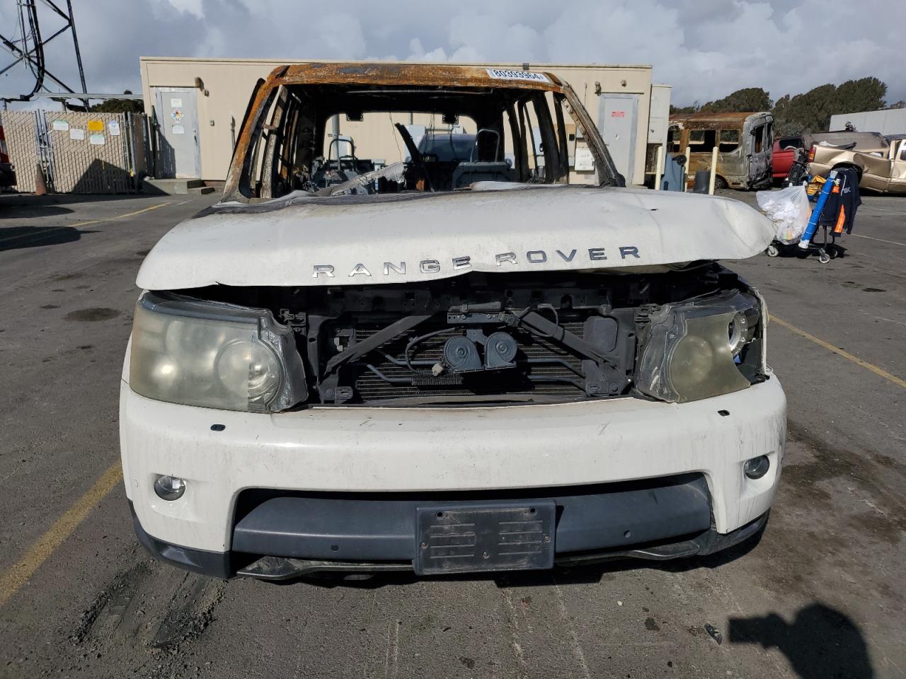 2010 Land Rover Range Rover VIN SALSF2D44AA245808 Copart auction photo, burn damage thumbnail 5