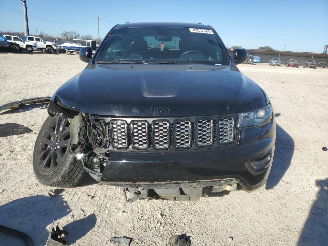 2018 Jeep Grand Cherokee VIN 1C4RJEAGXJC175224 Copart auction photo, front end damage thumbnail 5