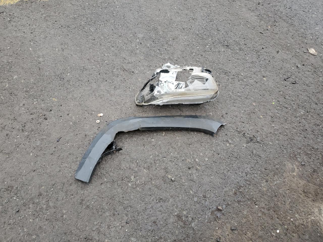 2016 Toyota Tacoma VIN 3TMCZ5ANXGM030270 Copart auction photo, front end / rear end damage thumbnail 14