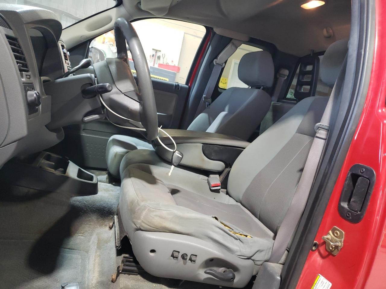 2005 Dodge Dakota VIN 1D7HW42N65S230760 Copart auction photo, side / minor dent/scratches damage thumbnail 7