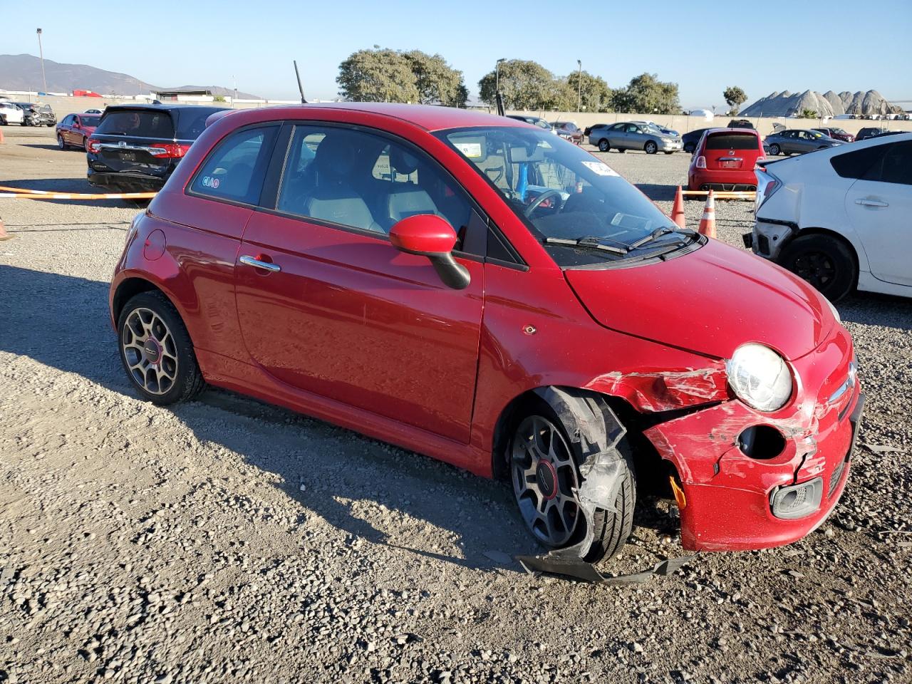 2013 Fiat 500 VIN 3C3CFFBR6DT560063 Copart auction photo, front end / minor dent/scratches damage thumbnail 4