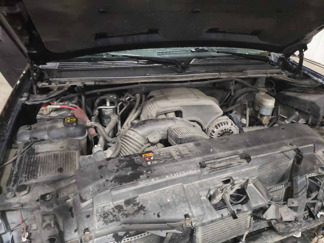 2013 Chevrolet Tahoe VIN 1GNSKBE09DR222410 Copart auction photo, front end / all over damage thumbnail 12