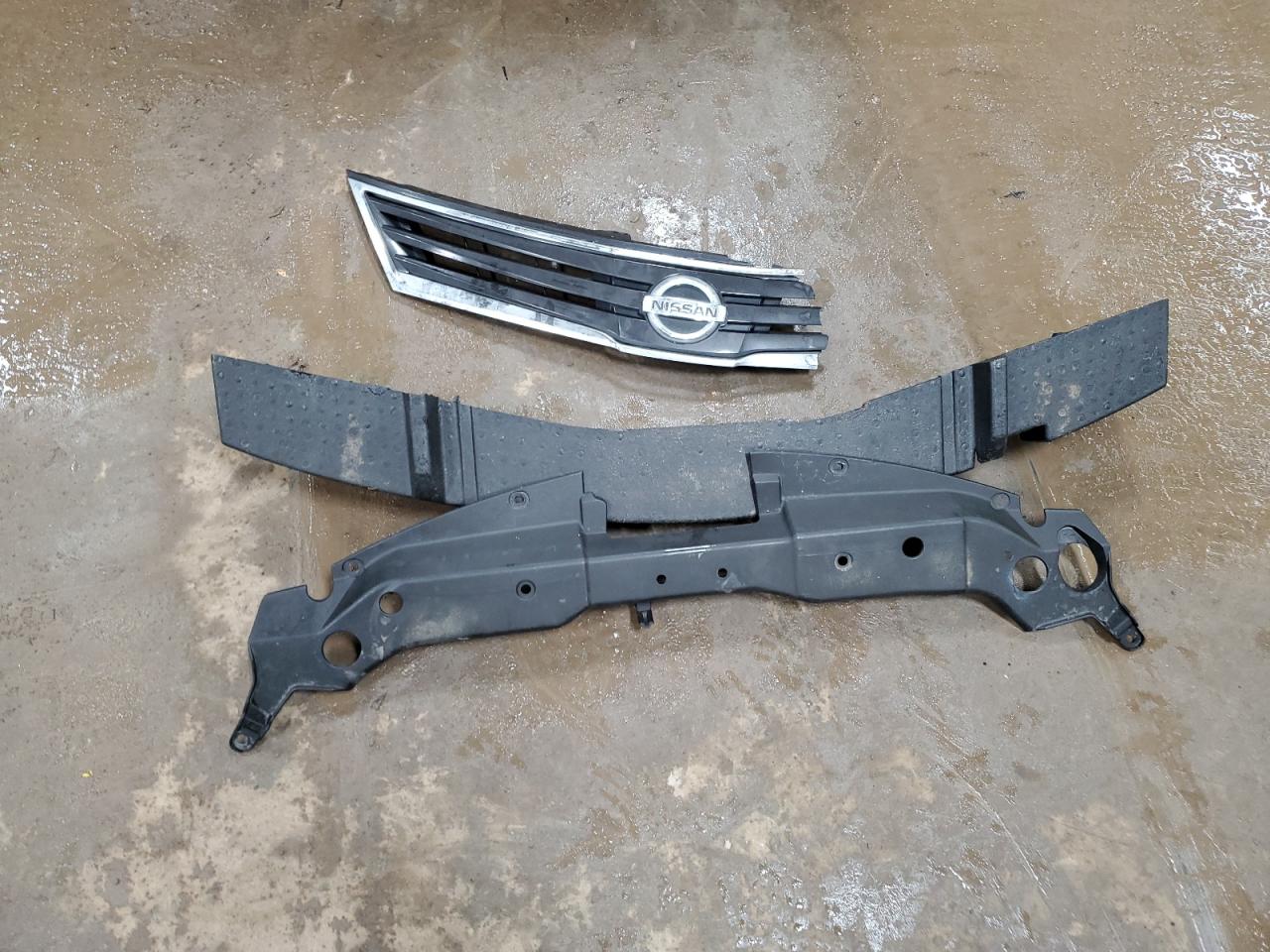 2010 Nissan Versa VIN 3N1BC1AP8AL362683 Copart auction photo, front end / rear end damage thumbnail 12