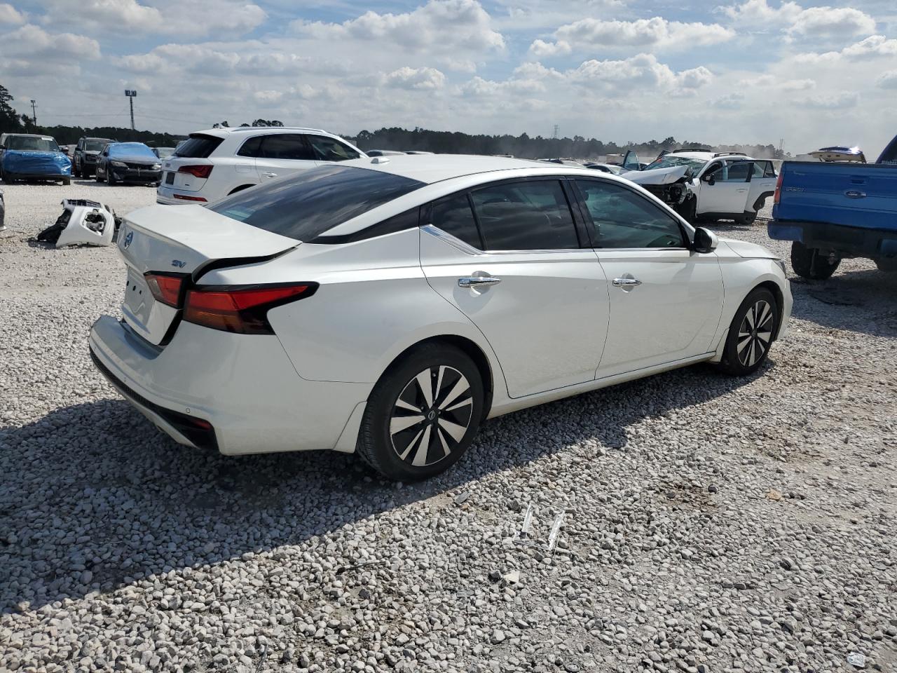 2019 Nissan Altima VIN 1N4BL4DV1KC137436 Copart auction photo, rear end damage thumbnail 3