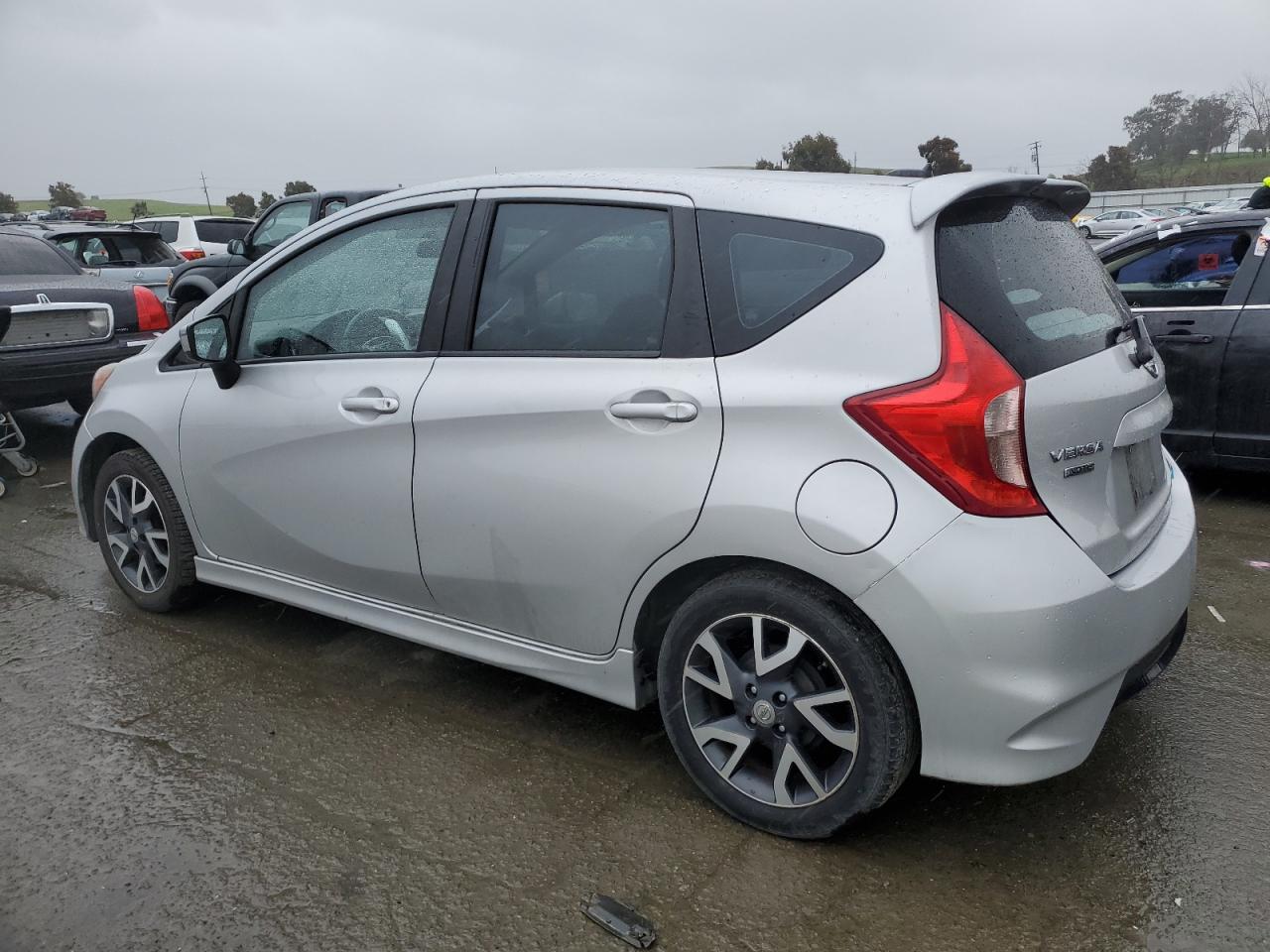 2015 Nissan Versa VIN 3N1CE2CP5FL363914 Copart auction photo, front end damage thumbnail 2